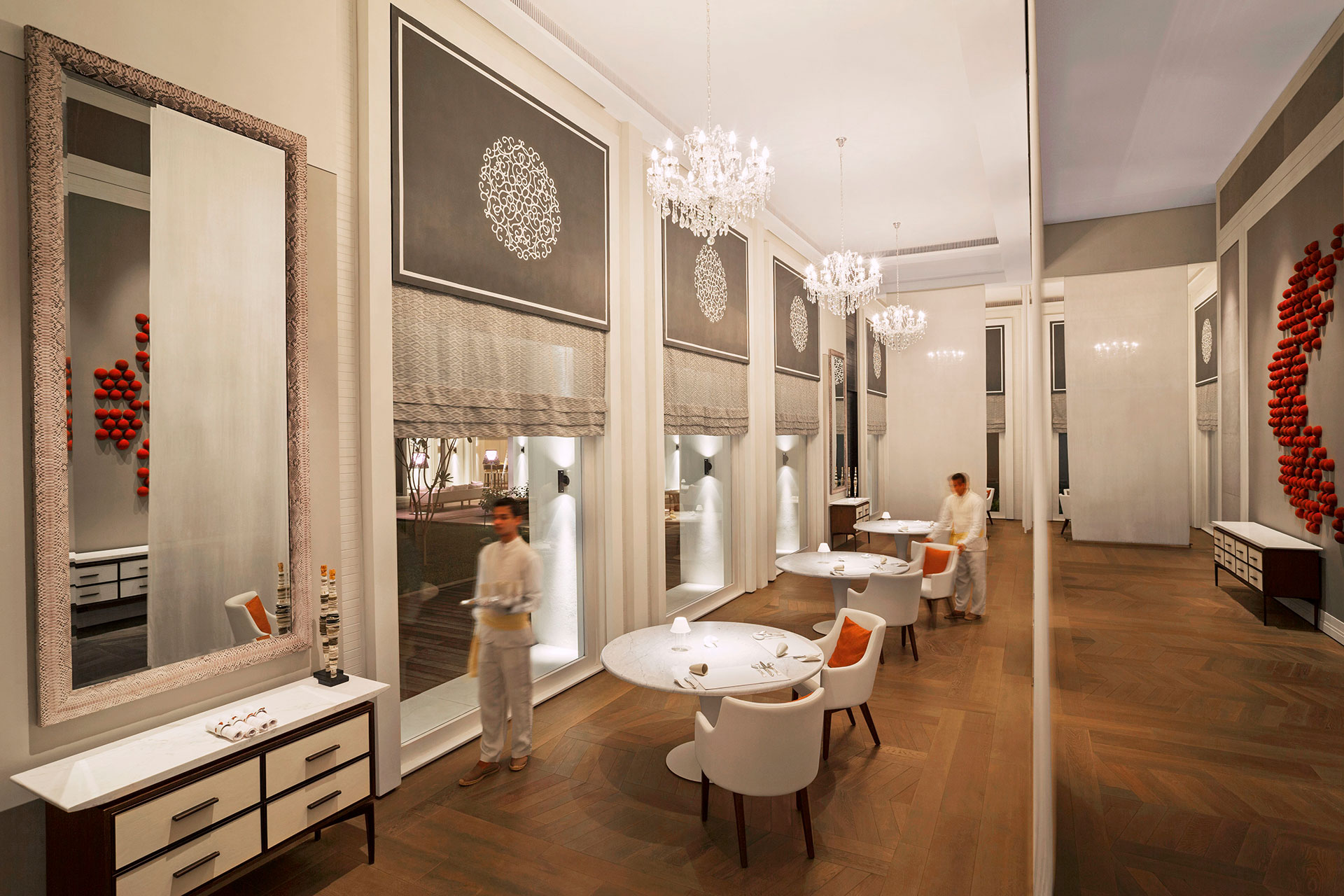 In weiss gestaltetes Sternerestaurant