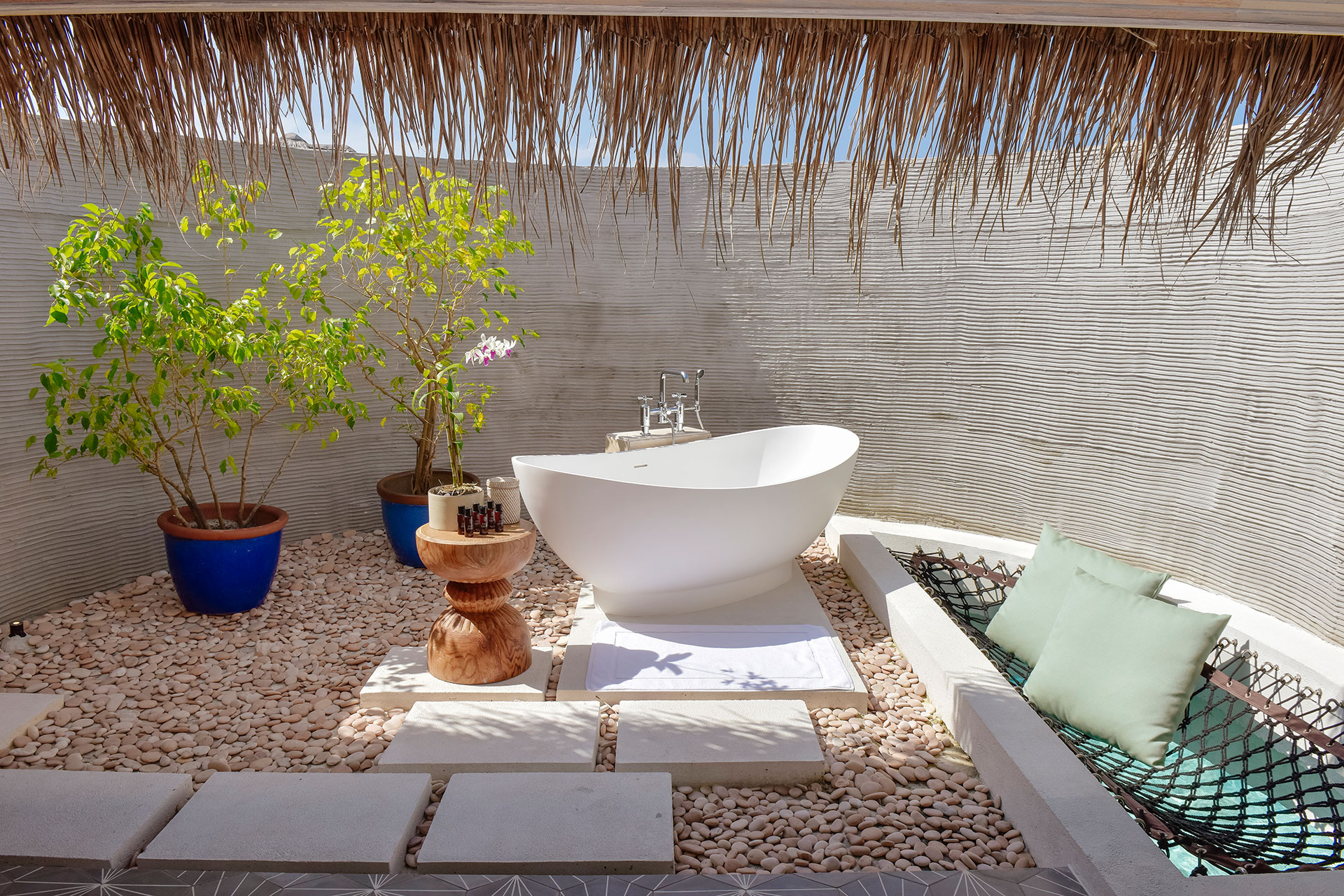 Freistehende Badewanne Open Air Badezimmer